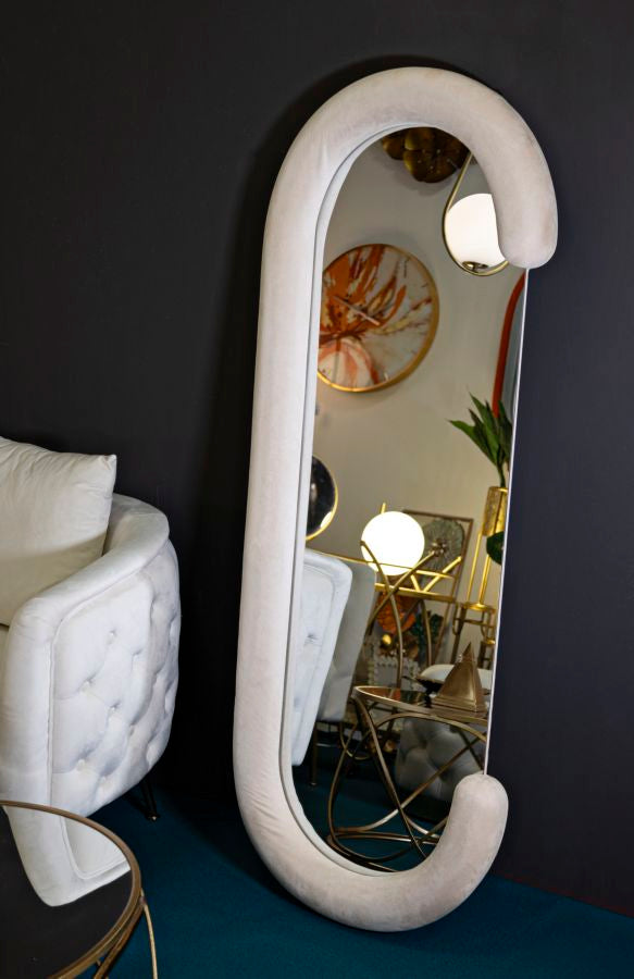 SPECCHIO DA MURO CHANTAL CON CORNICE IN VELLUTO CREMA