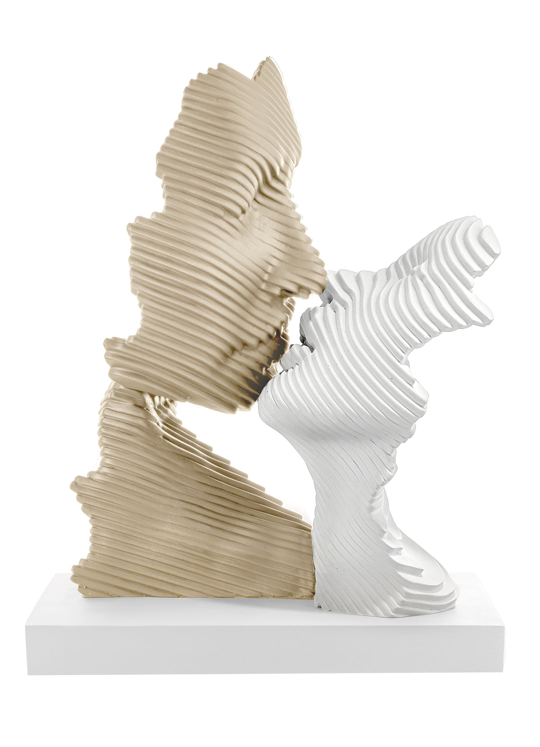 SCULTURA BACIO STILIZZATA BIANCO E NOCCIOLA