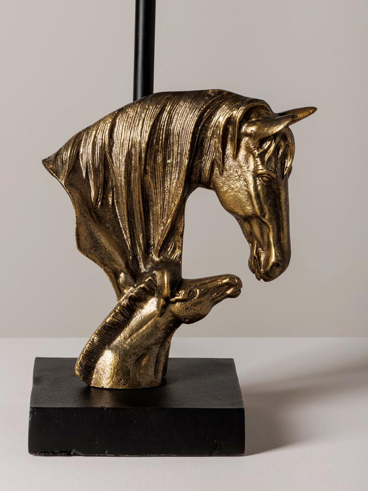 LAMPADA DA TAVOLO CON CAVALLO