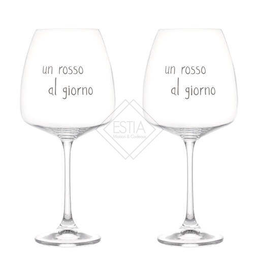 SET 2 CALICI VINO IN VETRO SOFFIATO &#039,UN ROSSO AL GIORNO&#039, SERIGRAFATO IN BIANCO 77cl (h.24,6 x 11 cm)