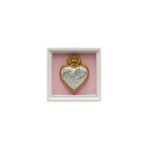 CORNICE QUADRATA IN LEGNO BIANCA CON SFONDO ROSA E CUORE SACRO (13x13cm)